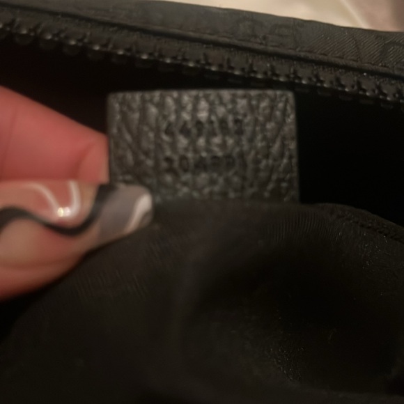 Gucci Nylon Monogram Fanny Pack Belt Bag
Excellent condition
Only wore once - Picture 6 of 6